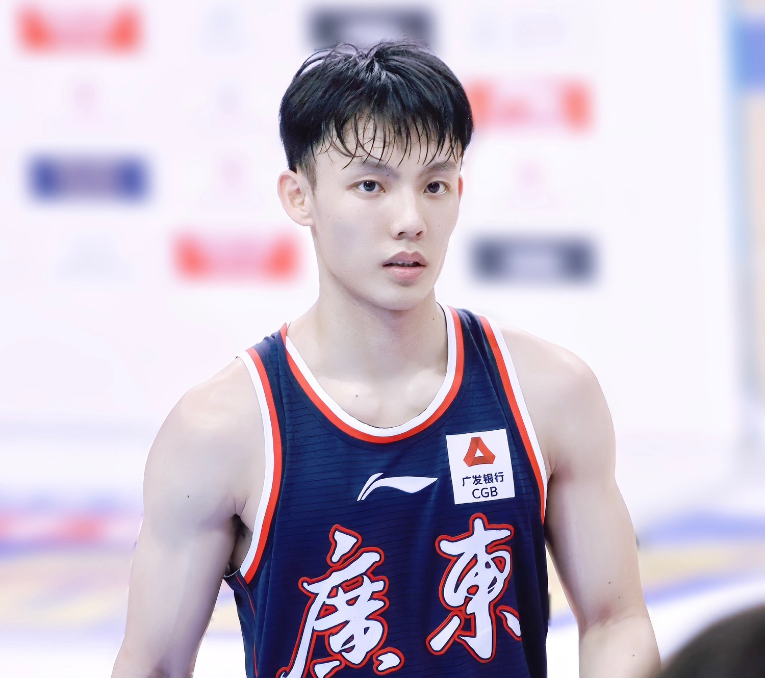 u8首页关于广州队今晚完成体检，志在亚冠名次提升，底气十足，临场指挥获称赞的信息