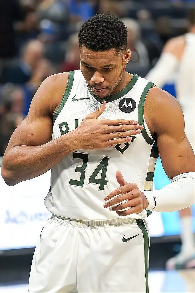 u8国际娱乐包含赛前密尔沃基雄鹿完成体检：亚冠节点到来，赛场秩序良好，球队文化再被提及的词条